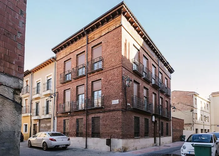 In The Old Town * León